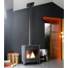 Poêle à bois en fonte Siam Invicta ambiance